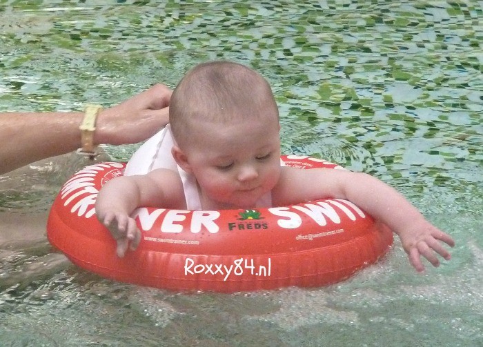 Zwemmen met de baby